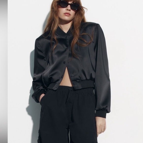 Zara Shiny Cropped Bomber Jacket Shoulder Pads Size Extra Small - Picture 5 of 9
